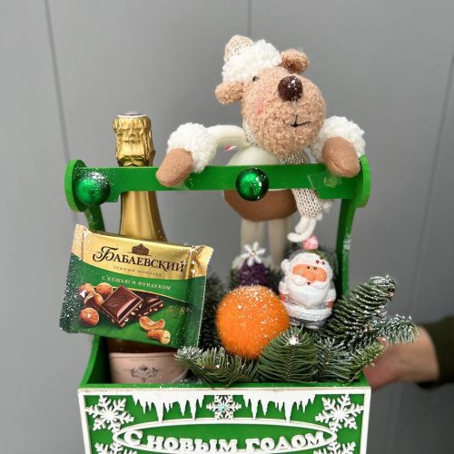 Новогодняя композиция «Брызги шампанского»