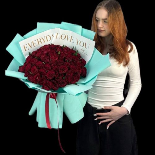 Букет-гигант из 51 красной розы Кения (M)