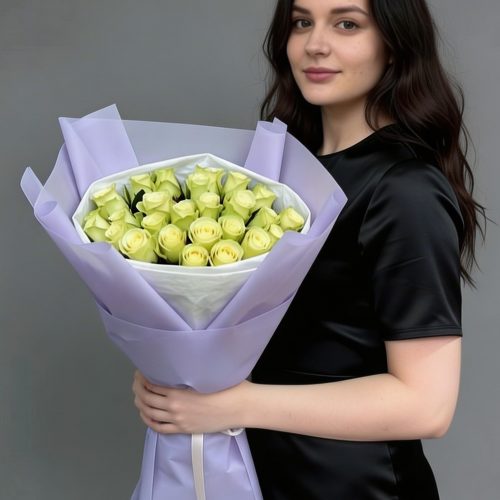 Букет из 25 белых роз (Размер S)