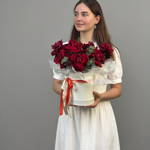 Коробка с французскими розами