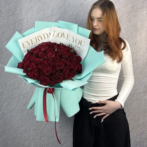 Букет-гигант из 75 шт красной розы Кения (L)
