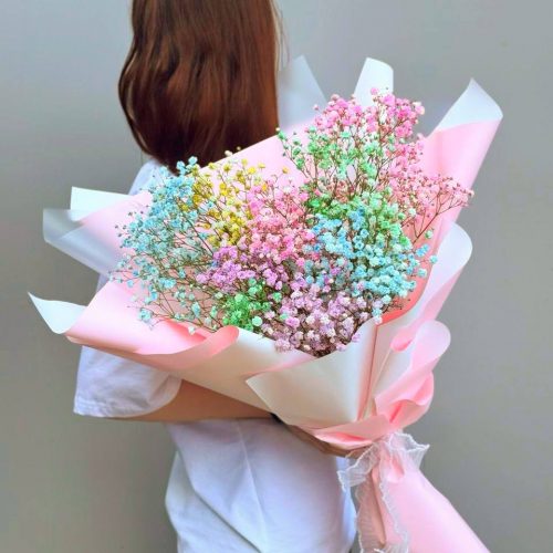 Пышный букет из радужной гипсофилы (размер S)