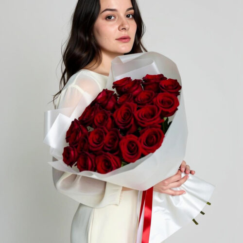 Букет из 25 бордовых роз