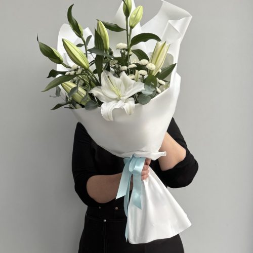 Букет "Аромат лилий" (Размер M)