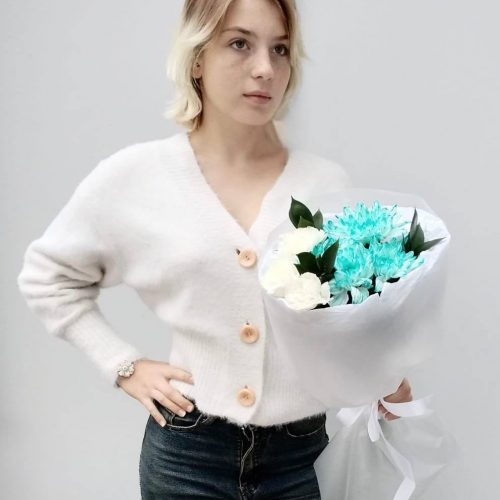 Букет хризантем с диантусами (размер S)