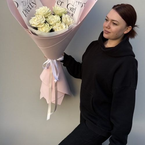 Букет-гигант из белых французских роз