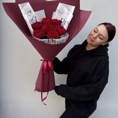 Букет-гигант из красных французских роз
