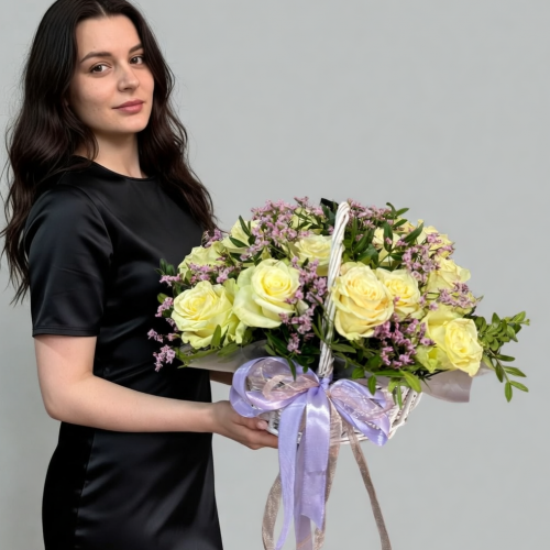 Корзина "Искорка любви"